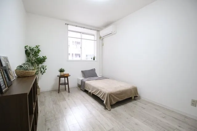 Pastel U - Interior - ["Flooring", "Floor", "Wood"]