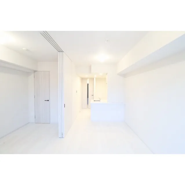 Primal Minowa - Interior - ["Fixture", "Building", "Rectangle"]