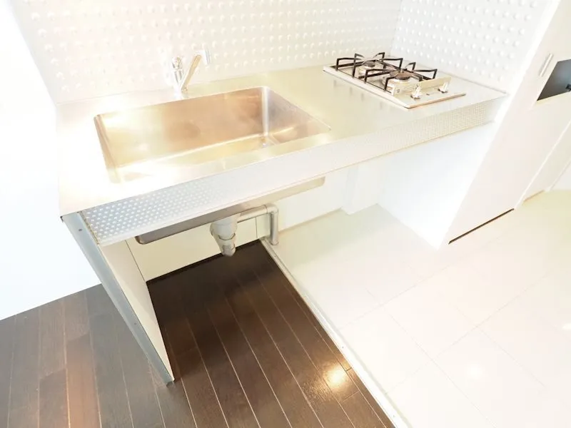 Residia Meguro II - Interior - ["Flooring", "Plumbing fixture", "Floor"]