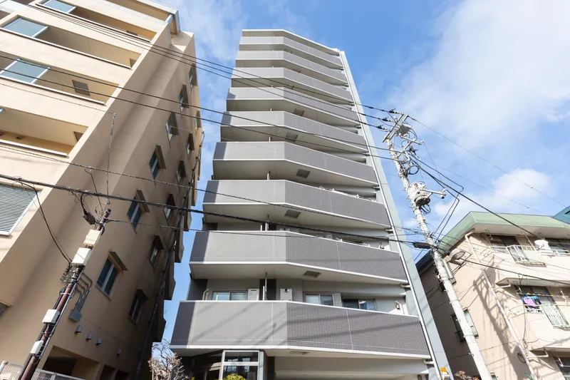 Levi Kameido - Exterior - ["Aluminium", "Daylighting"]