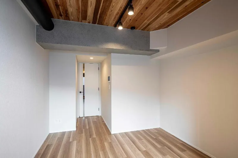 Season Flats Shin-Otsuka - Interior - ["Flooring", "Wood", "Ceiling"]