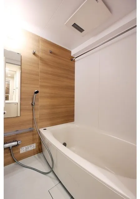 BLESS Kuramae - Interior - ["Bathtub", "Plumbing fixture", "Fixture"]