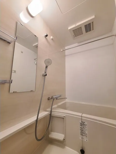 CAVANA Shinjuku Natsumesaka - Interior - ["Shower head", "Plumbing fixture", "Shower"]