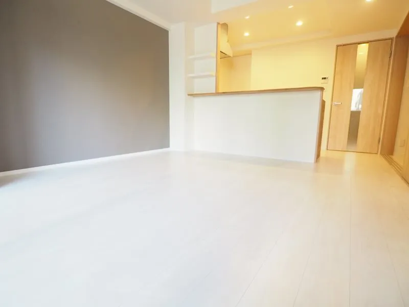 Residia Bunkyo Otowa - Interior - ["Wood", "Flooring", "Floor"]