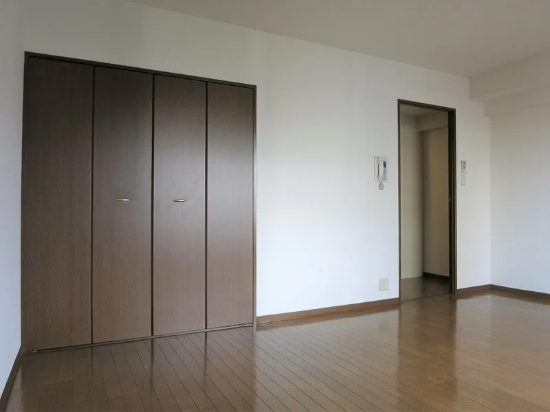 GRACE Omori - Interior - ["Flooring", "Floor", "Wood"]