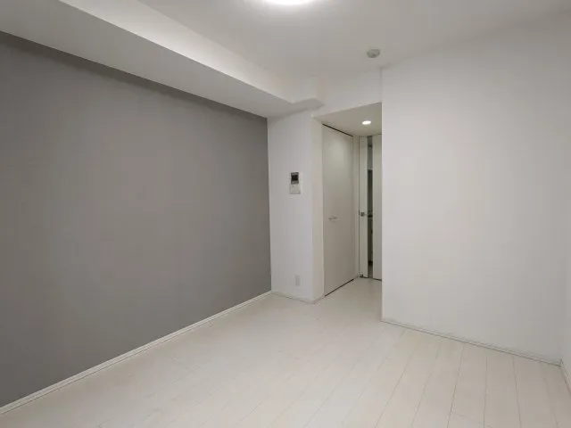 Premium Cube Osaki - Interior - ["Flooring", "Floor", "Ceiling"]