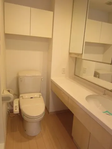 Prime Urban Mejiro - Interior - ["Flooring", "Plumbing fixture", "Floor"]