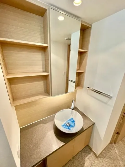 Chester Court Ochanomizu - Interior - ["Flooring", "Wood", "Floor"]