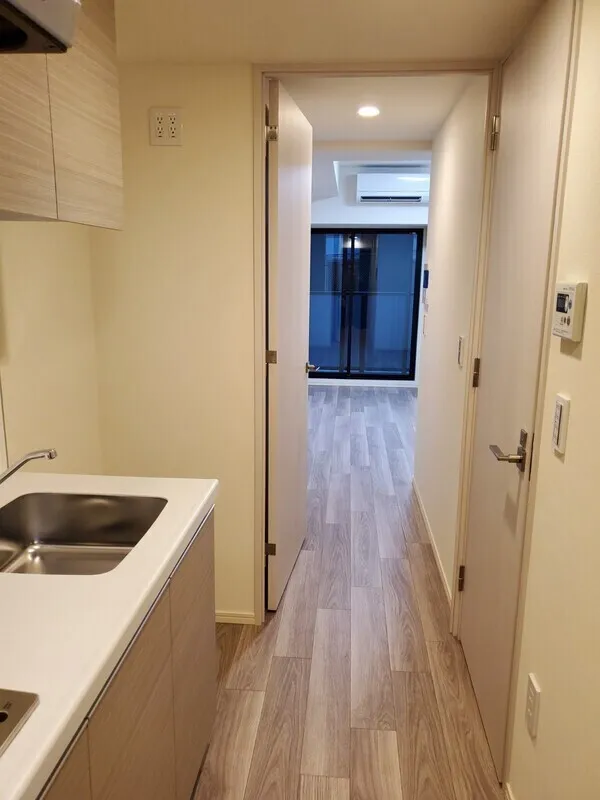 KI-LIGHT KINSHICHO - Interior - ["Floor", "Flooring", "Wood flooring"]