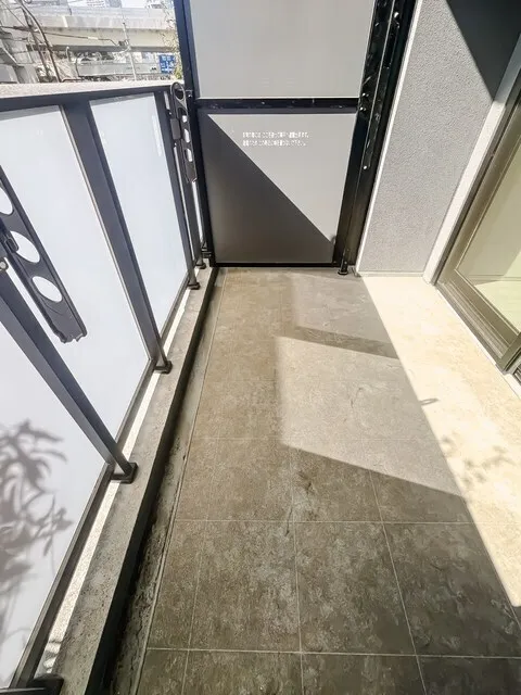 Brookside Residence Kiba - Interior - ["Floor", "Composite material", "Glass"]