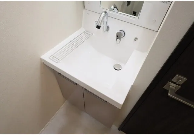 Crescer Nishikoyama - Interior - ["Bathroom Sink", "Plumbing fixture", "Sink"]