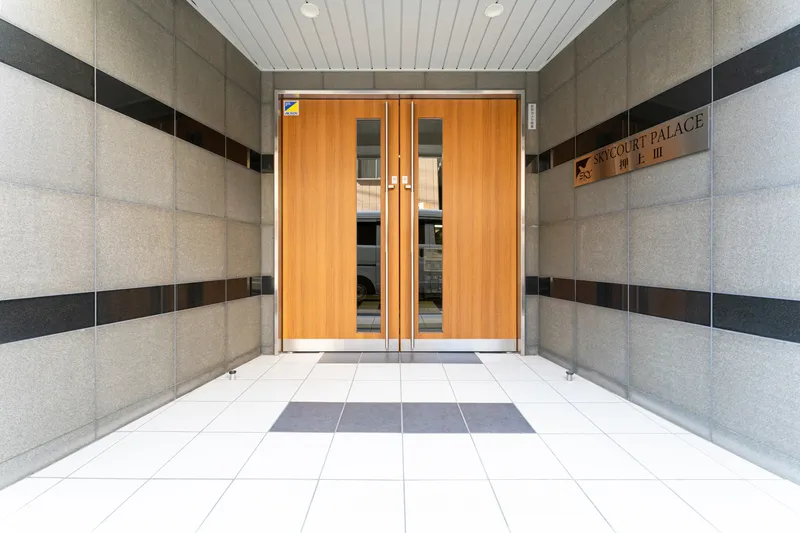 Sky Court Palace Oshiage III - Exterior - ["Flooring", "Floor", "Glass"]
