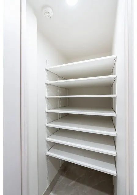Ichigayadaimachizaka Front - Interior - ["Furniture", "Shelf", "Fixture"]