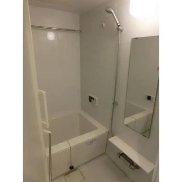 Urbanex Nishishinjuku - Interior - ["Property", "Room", "Bathroom"]
