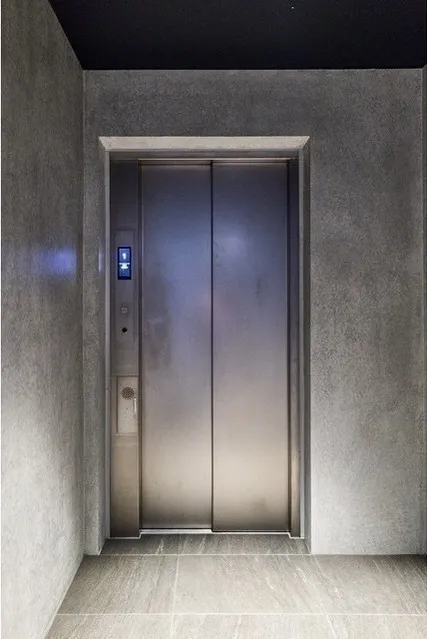Gran Casa Oku - Other - ["Elevator", "Glass", "Silver"]