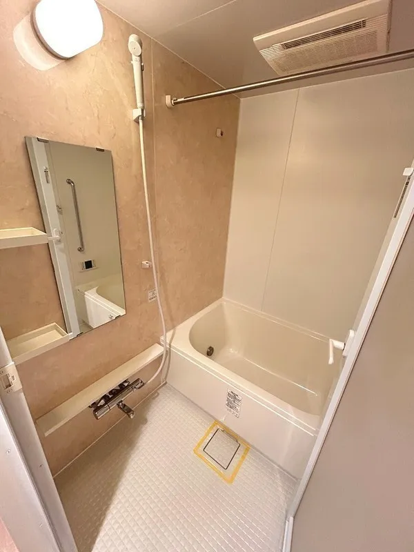 BLESS Kamiikebukuro - Interior - ["Flooring", "Floor", "Bathroom"]