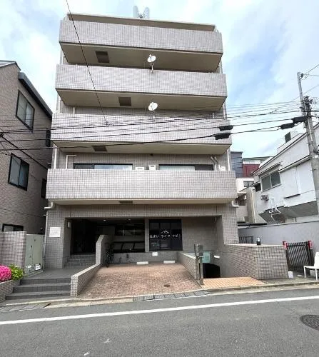 Infinity Shimokitazawa, basement floor 1