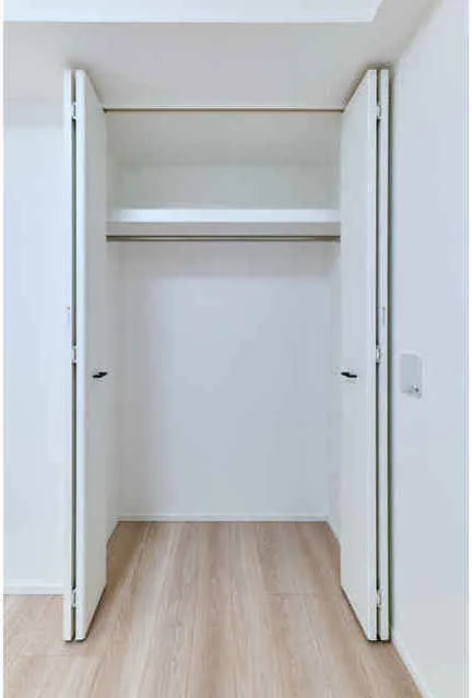 Clarita Nishi-Nippori - Interior - ["Wood", "Flooring", "Floor"]