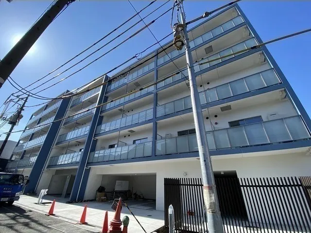 LIBR GRANT Haneda - Exterior - ["Sky", "Building", "Window"]