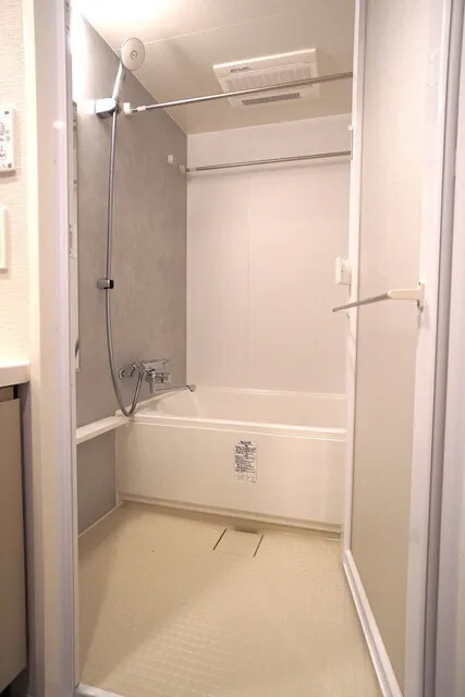 J.GRAN Court Shinagawa Nishioi WEST - Interior - ["Flooring", "Floor", "Plumbing fixture"]