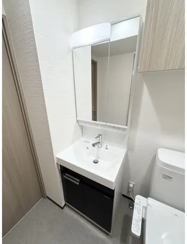 Plaire Duc Togoshi Ginza Street - Interior - ["Flooring", "Floor", "Plumbing fixture"]