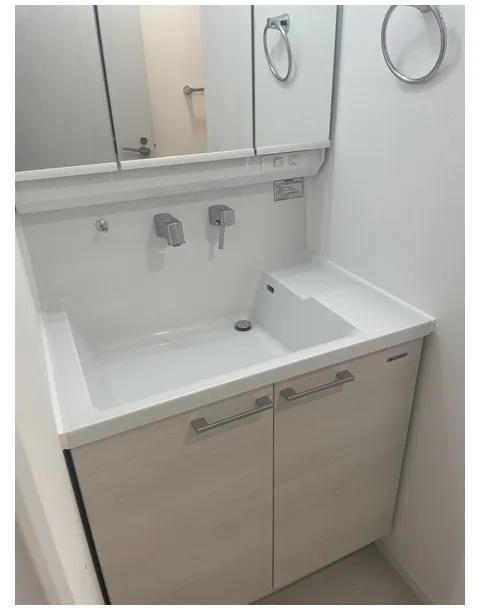 Peabody Homes Nakanosakaue - Interior - ["Sink", "Plumbing fixture", "Plumbing"]