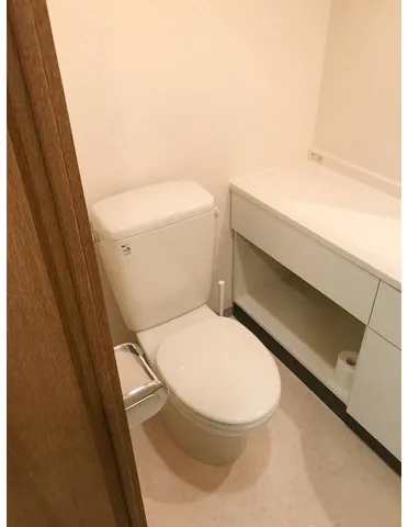 Maison De Ville Ebisu - Interior - ["Toilet seat", "Toilet", "Bathroom"]