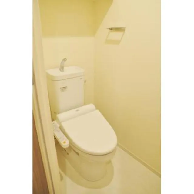 Park Axis Toyosu Canal - Interior - ["Toilet seat", "Toilet", "Plumbing fixture"]