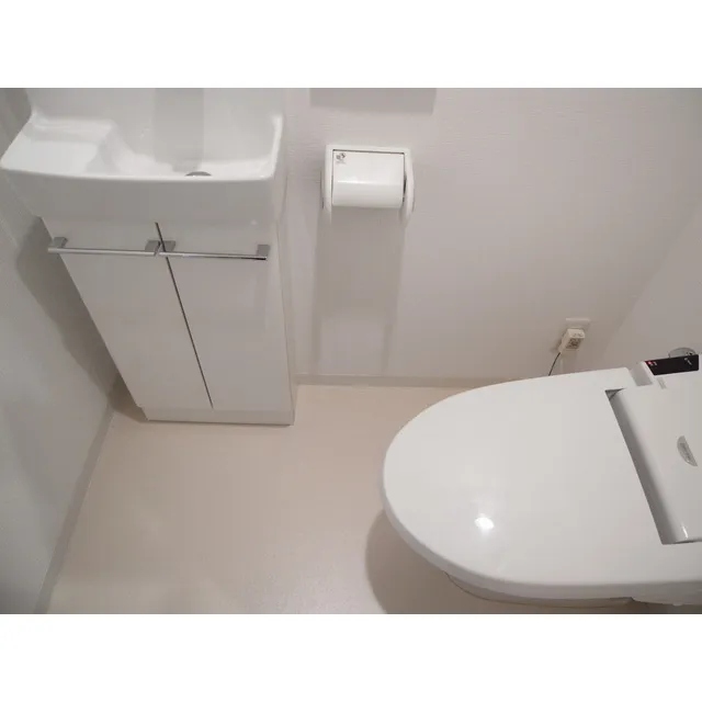 San Pies Omori - Interior - ["Plumbing fixture", "Bathroom sink", "Sink"]