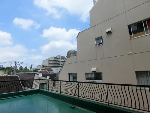 West Waseda Mansion - Interior - ["Cloud", "Sky", "Property"]