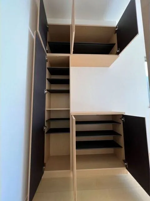Kolet Senjo Taipei #02 - Interior - ["Wood", "Shelving", "Interior design"]