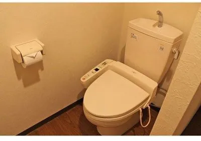 Diamond Residence Kaminarimon - Interior - ["Toilet seat", "Toilet", "Plumbing fixture"]