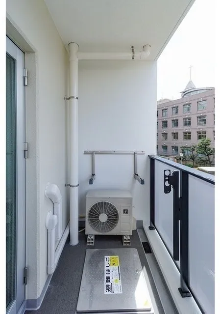 Belle Vue Chiyoda Iidabashi - Interior - ["Building", "Window", "Interior design"]