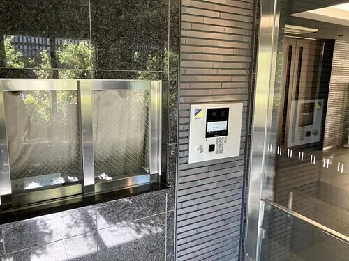 Veek Stage Nerima Toyotama Sakura HOUSE - Other - ["Glass", "Silver", "Aluminium"]