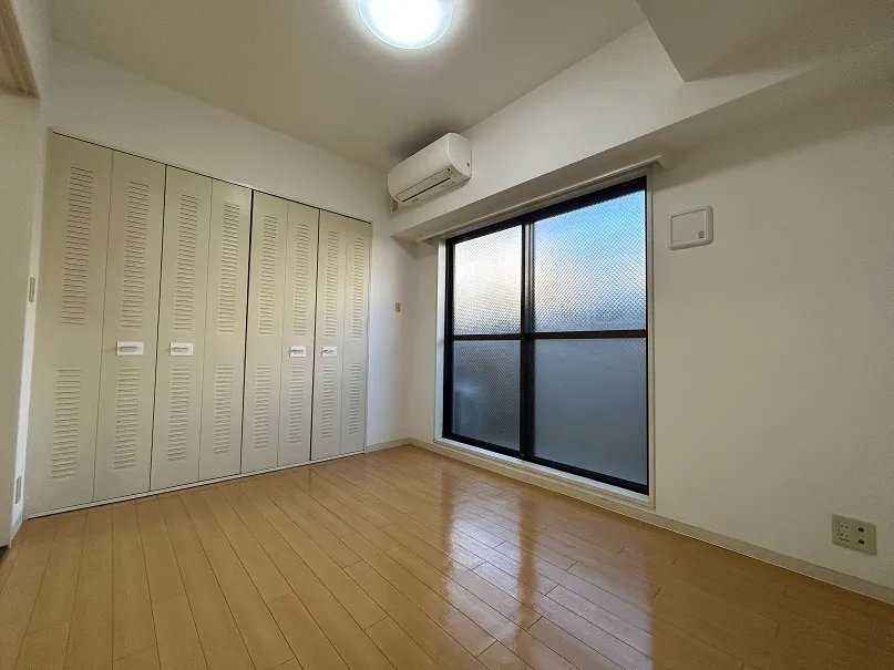 WillDo Otsuka - Interior - ["Flooring", "Wood", "Floor"]