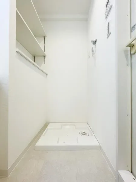 ISM Nakano Sakaue - Interior - ["Flooring", "Floor", "Wood"]