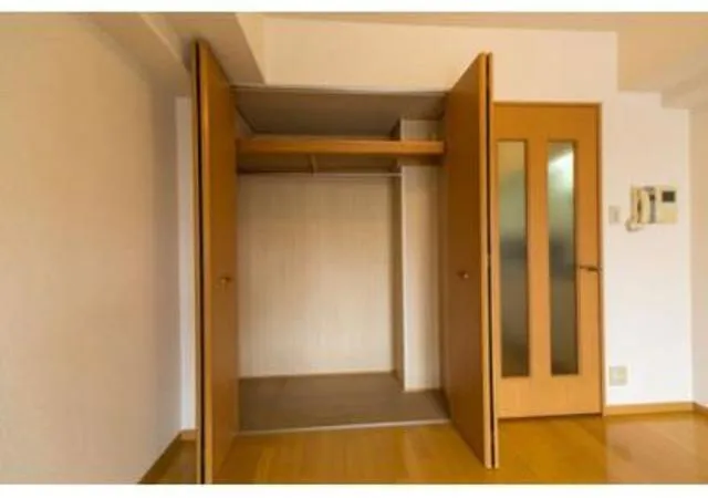 Esperal Ikebukuro - Interior - ["Flooring", "Wood", "Floor"]