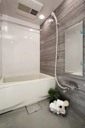 Ipse Kamata WEST - Interior - ["Plumbing fixture", "Bathroom", "Flooring"]