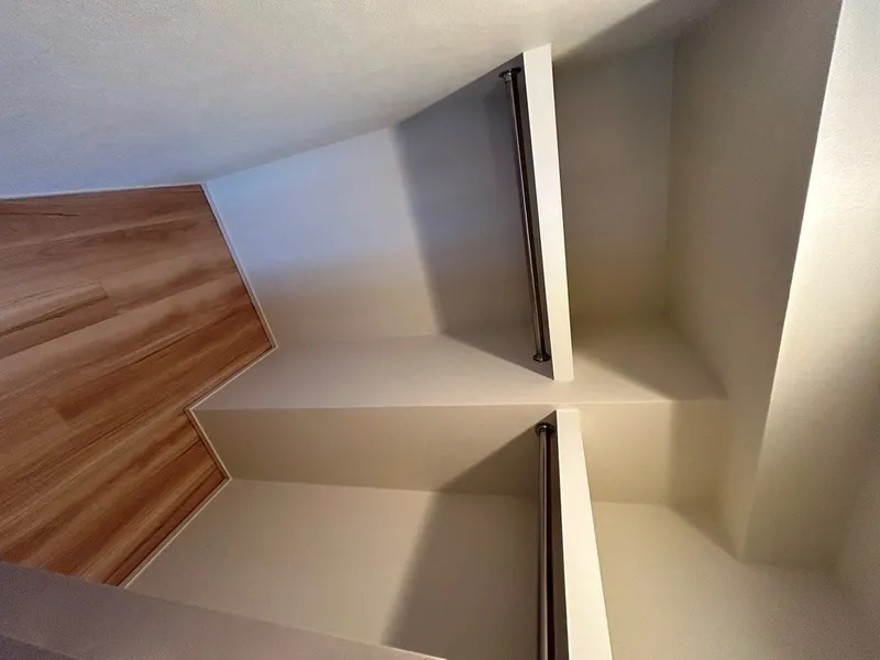 Lefon Progres Shimura Sakaue - Interior - ["Flooring", "Wood", "Floor"]