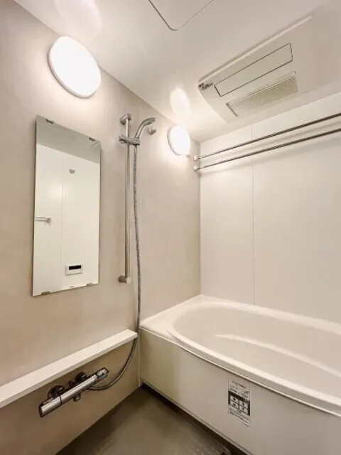 Royal Parks Ariake - Interior - ["Plumbing fixture", "Flooring", "Interior design"]