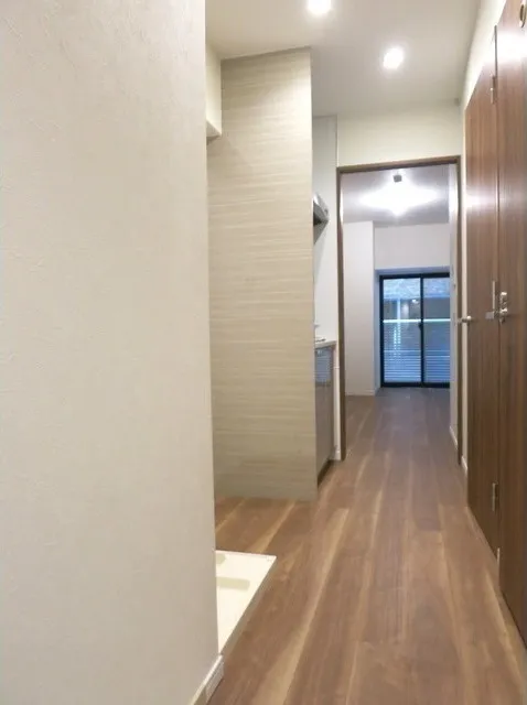 Laurier Ginza - Interior - ["Fixture", "Hall", "Wood"]