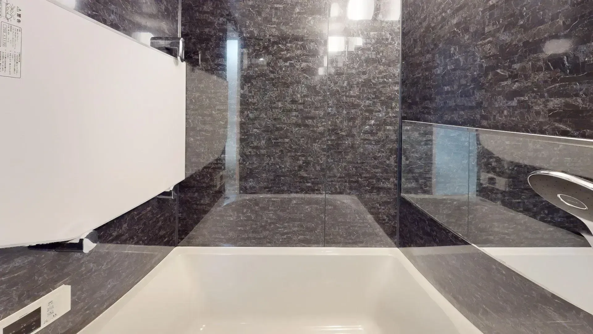 Hmlet Shinjuku Wakamatsucho - Interior - ["Plumbing fixture", "Bathroom", "Composite material"]