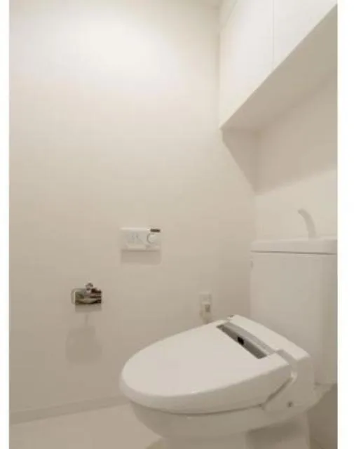The Tokyo Towers Midtower - Interior - ["Toilet seat", "Property", "Toilet"]
