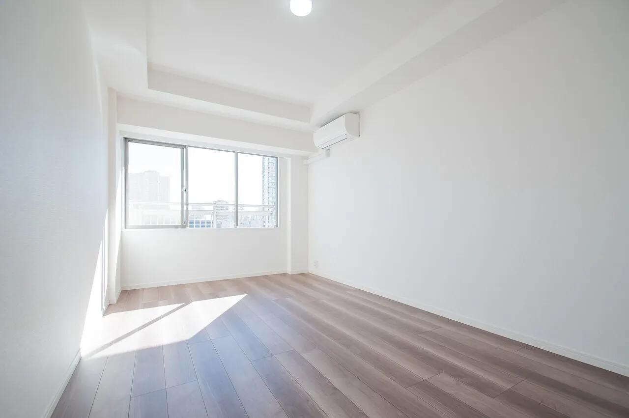 Platine Tamachi - Interior - ["Flooring", "Floor", "Wood flooring"]