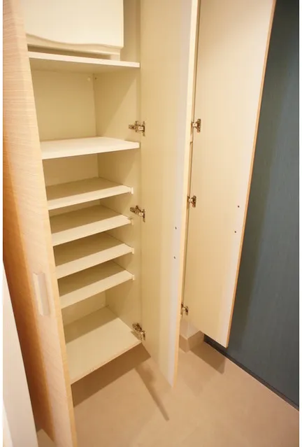 Prospect Ogikubo - Interior - ["Property", "Shelf", "Furniture"]