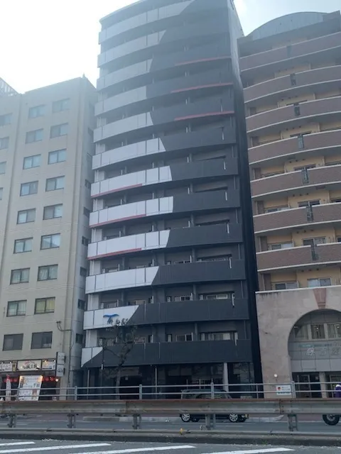 Serenite Namba Lien - Exterior - ["High-rise building", "Urban area", "Metropolitan area"]