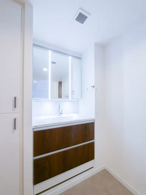 HF Meguro Gyoninzaka Residence - Interior - ["Flooring", "Interior design", "Wood"]