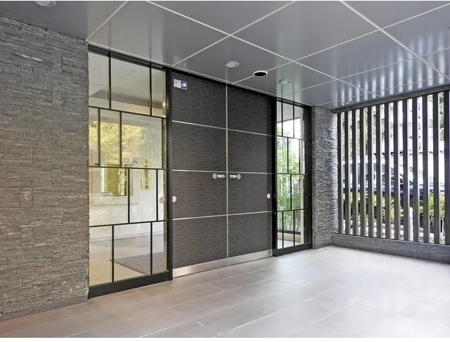 Claire Homes Shinjuku Hyakunincho - Exterior - ["Glass", "Composite material", "Ceiling"]