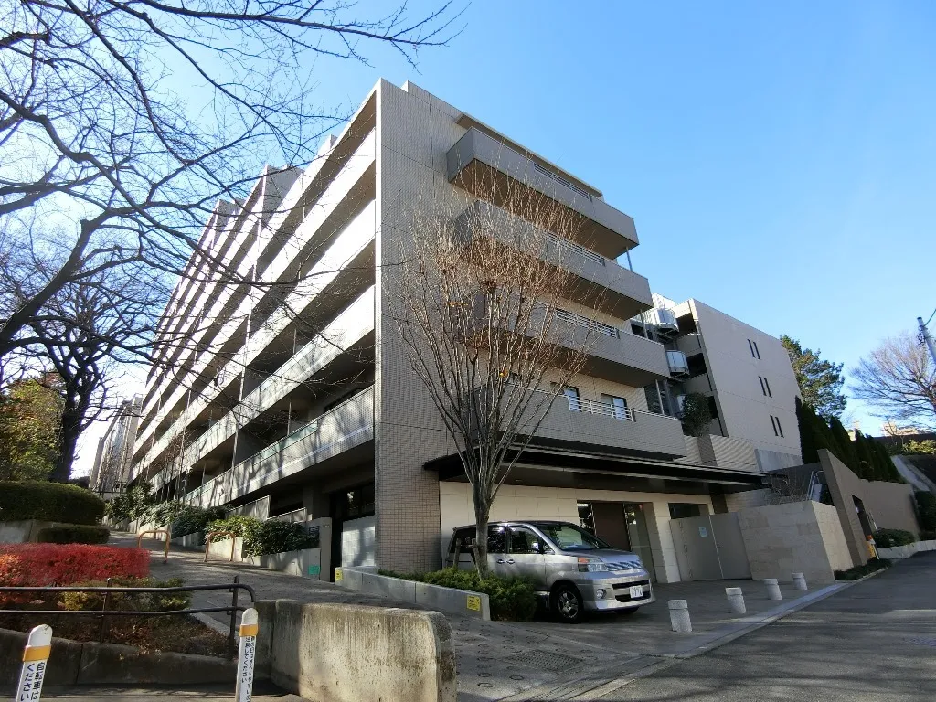 HF Wakabayashi Park Residence - Exterior - ["Sky", "Plant", "Building"]