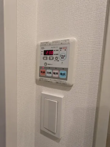 KDX Residence Toyosu - Interior - ["Electronic device", "Technology", "Machine"]